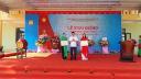 trao giấy khen bgh.jpg - 
