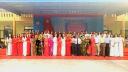 ảnh toàn thể gv và cựu giáo chức.jpg - 
