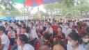 hs xem biểu diễn văn nghệ.jpg - 