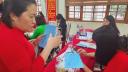 đc Giang phát phiếu.jpg - 