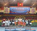 Ảnh toàn đội nhận phần thưởng.jpg - 