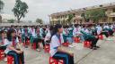 hs ngồi tham dự.jpg - 